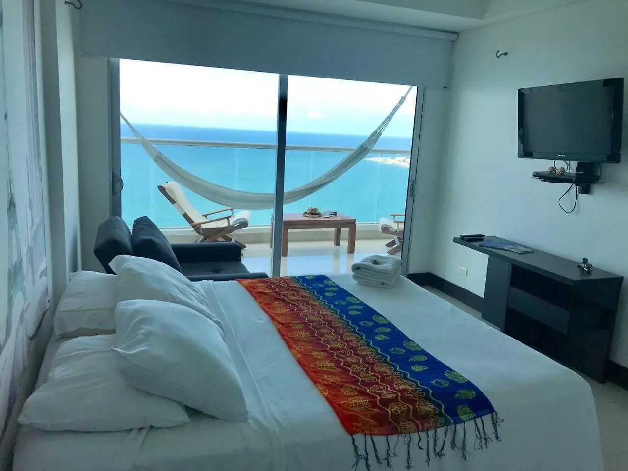 Palmetto Eliptic 4003 Apartment Cartagena