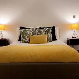 Centre Deluxe Whole Sleeps 4 D19 , Doncaster United Kingdom